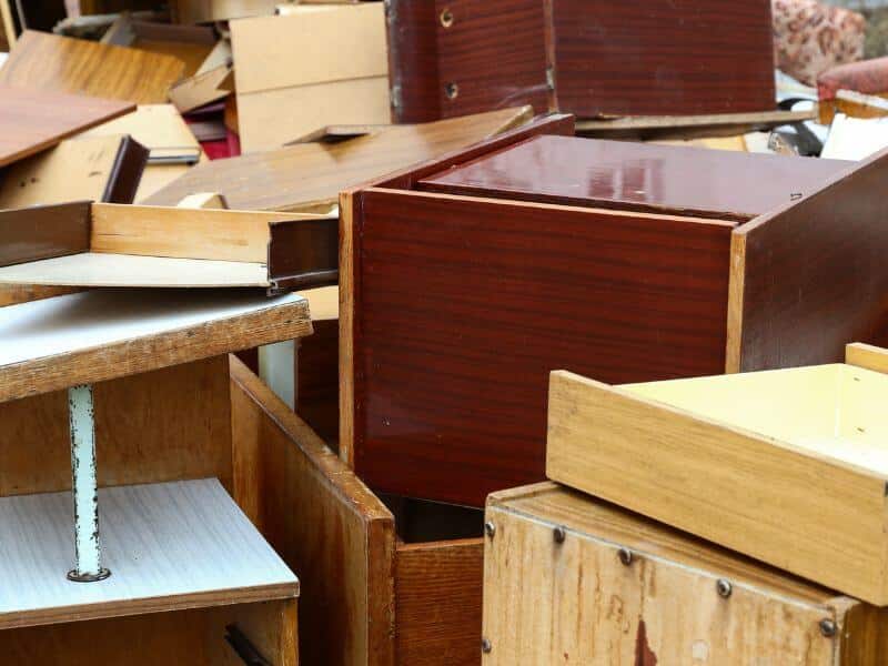 rifiuti urbani ingombranti in legno
